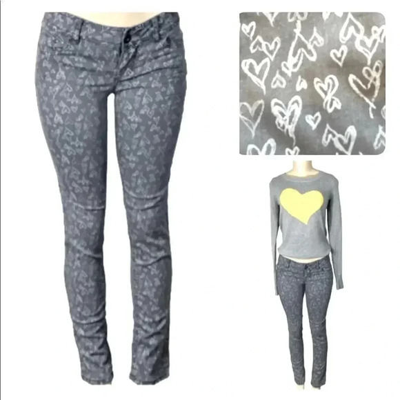 - SO SKINNY JEANS GRAY HEART PRINT LOW RISE STRETCH SIZE 7 - Picture 10 of 10